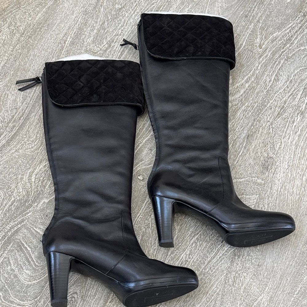 Ralph Lauren Black Leather Quilted Heeled Boots - Picture 8 of 9